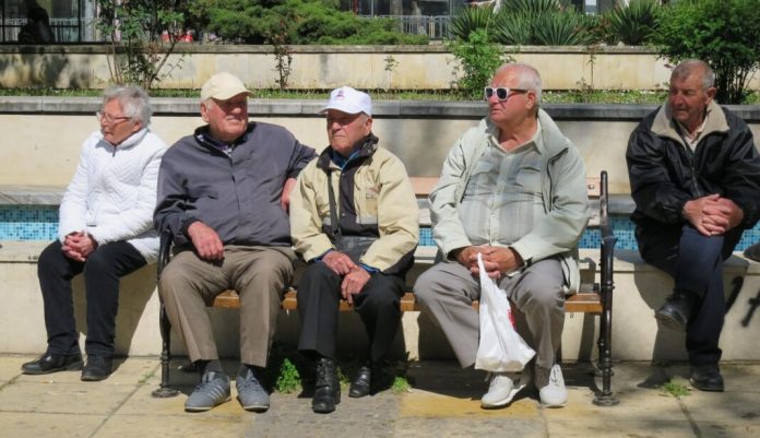 пенсионери пенсии